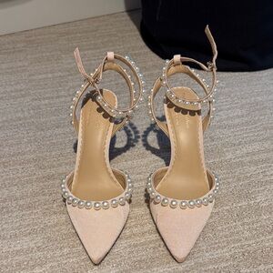 Nicola Bathie x Antonio Melani Satin Pearl Pump